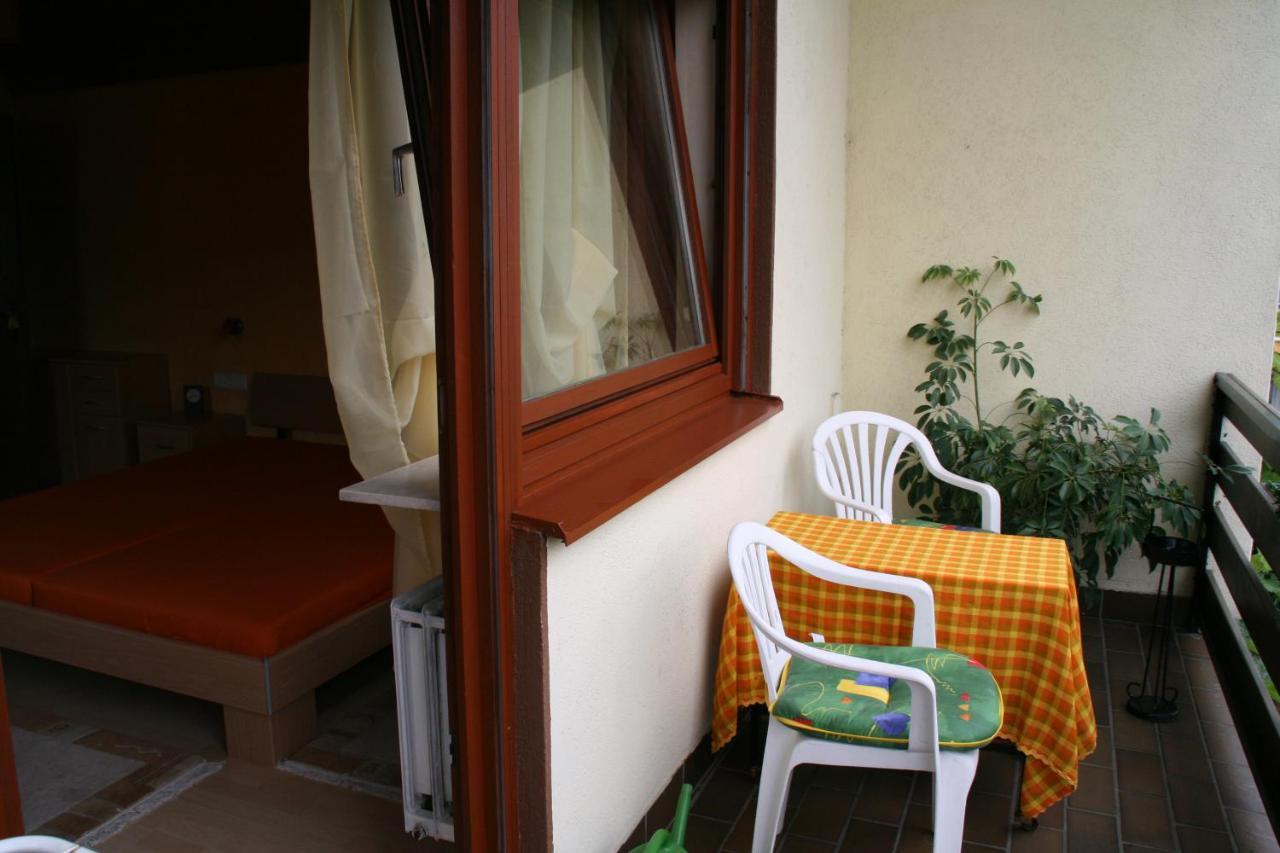 Ferienhaus Susanne Хаслох Экстерьер фото